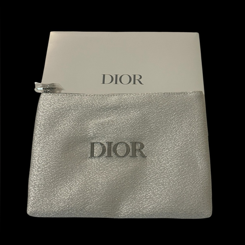 Dior Forever Glow Maximizer Pouch NEW‎